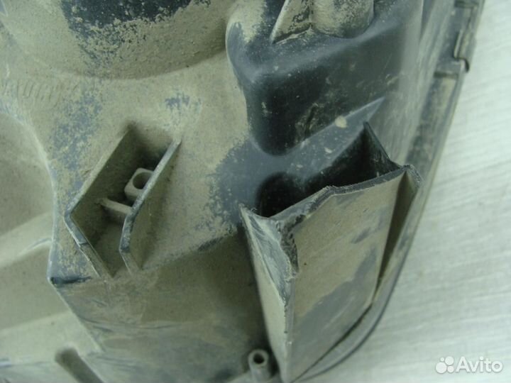 Фара правая Renault Duster