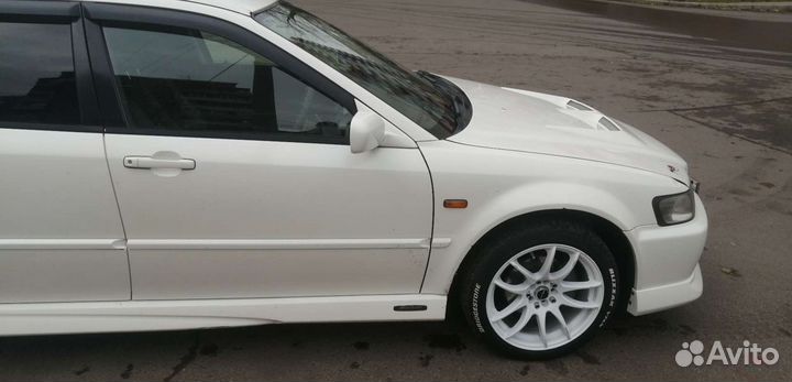 Спортивный капот Япония Feels пластиковый. Honda