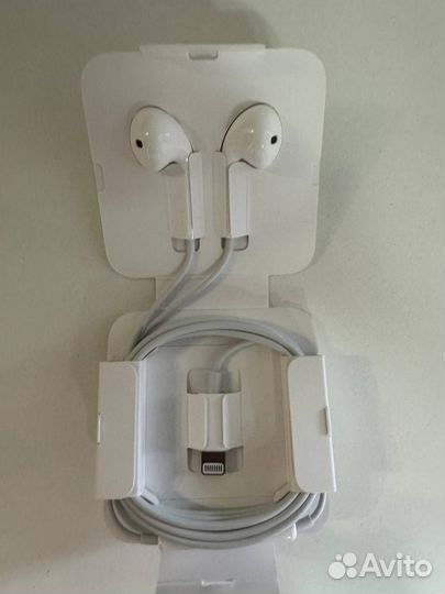 Наушники apple earpods lightning