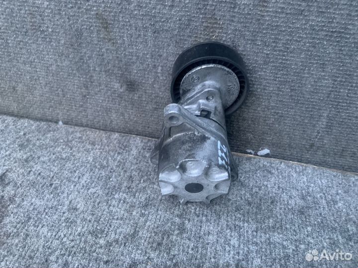 Натяжитель приводного ремня Mercedes W211 W163