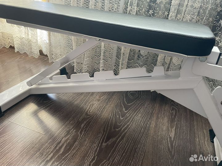 Скамья для жима и пресса