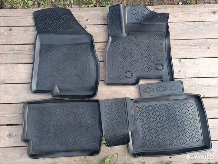 Ковры для Chery tiggo 7 pro. Ворсовые и резиновые