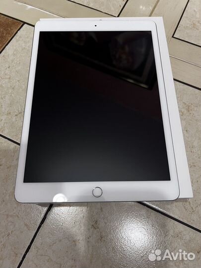 Планшет apple iPad 2020