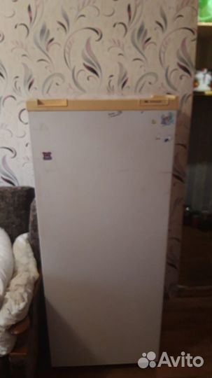 Холодильник б/у
