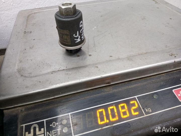 Датчик давления хладогена audi A4 B5