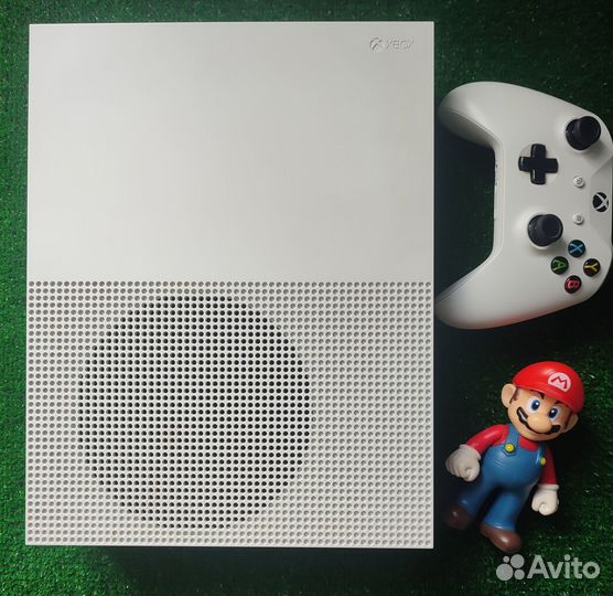 Xbox One S 500GB + FIFA 21 в Марио