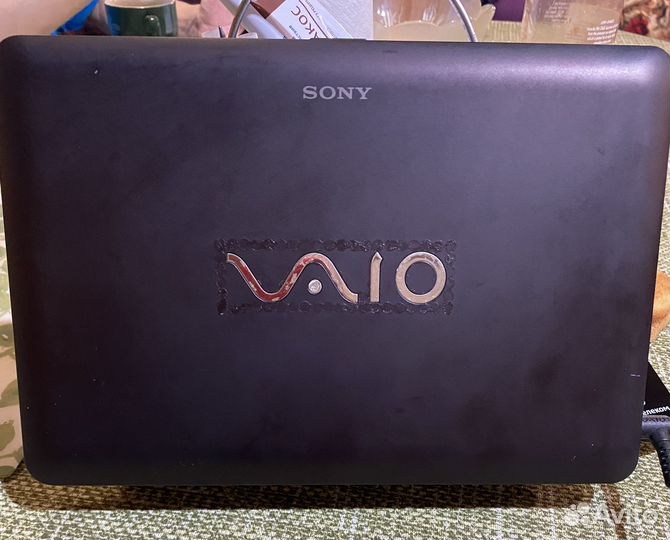 Sony vaio PCG-4V1V vpcw12z1r
