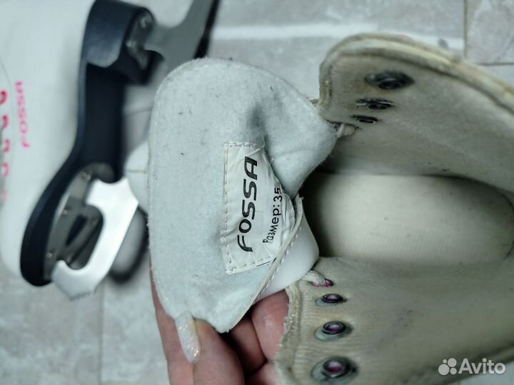 Коньки фигурные 35 размер