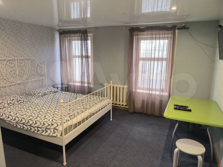 Комната 25 м², 1/3 эт.