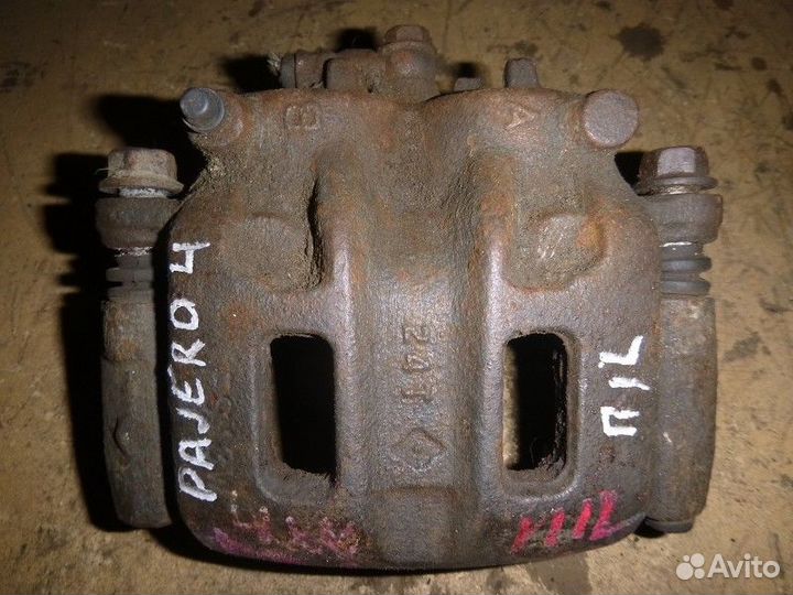 Суппорт передний левый mitsubishi 4 pajero/montero