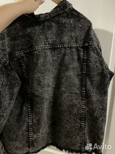 Джинсовая куртка