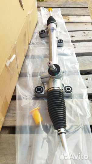 Продам рулевую рейку