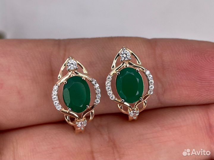 Золотые серьги с агатом 3.09 гр