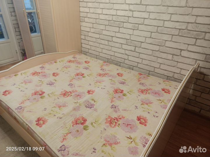 Матрас 160х200 бу