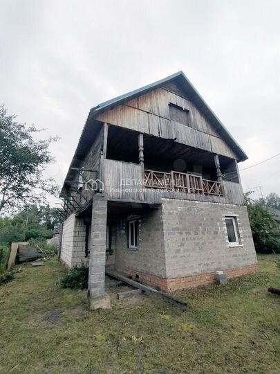 Дом 290 м² на участке 6 сот.