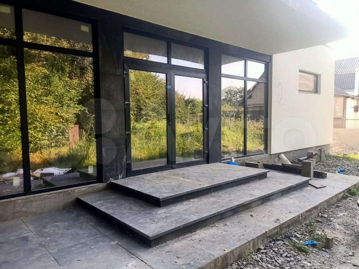 Дом 192 м² на участке 6 сот.