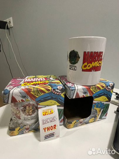 Кружка супергерои Марвел (с наклейками)