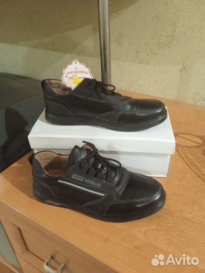 Туфли детские новые