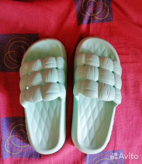 Сланцы-шлёпанцы пляжные новые