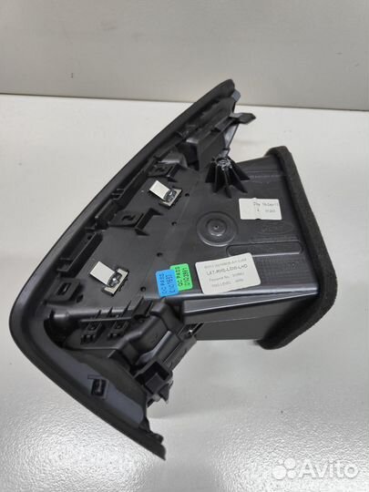 Дефлектор воздушный правый Фокус 3 Focus III