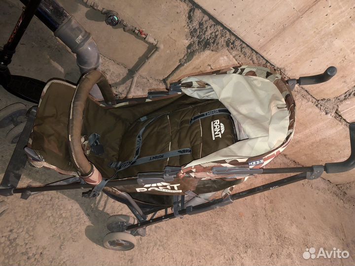 Прогулочная коляска