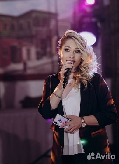 Ведущая,диджей,живой звук