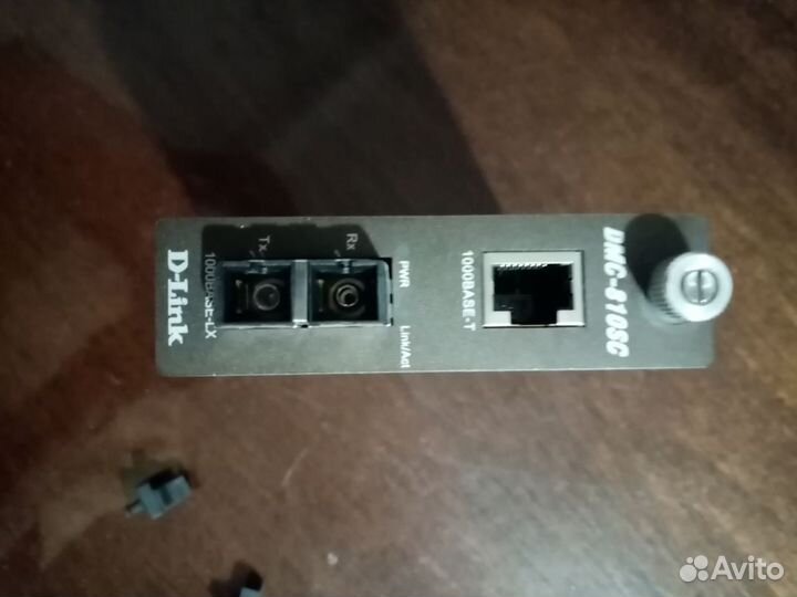 Медиаконвертер D-Link DMC-810SC