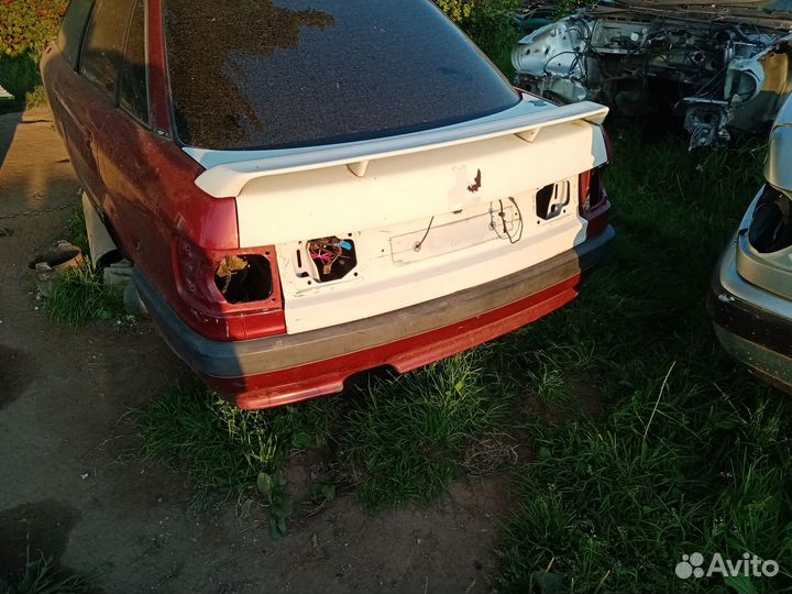 Спойлер на Ауди 80 б3