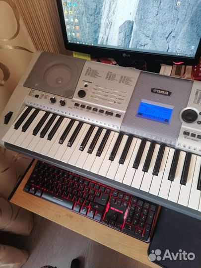 Синтезатор yamaha psr e403