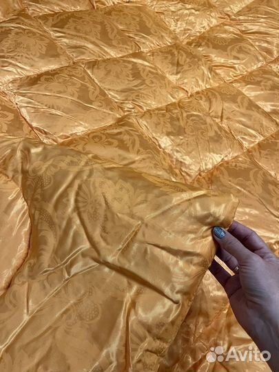 Одеяло пуховое новое