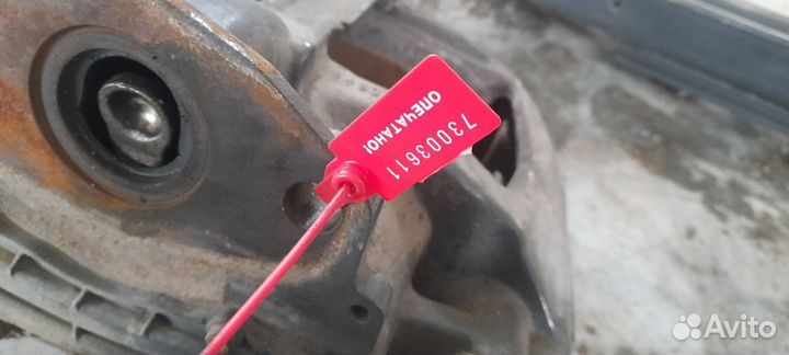 Суппорт тормозной передний RH/задний LH DAF XF105