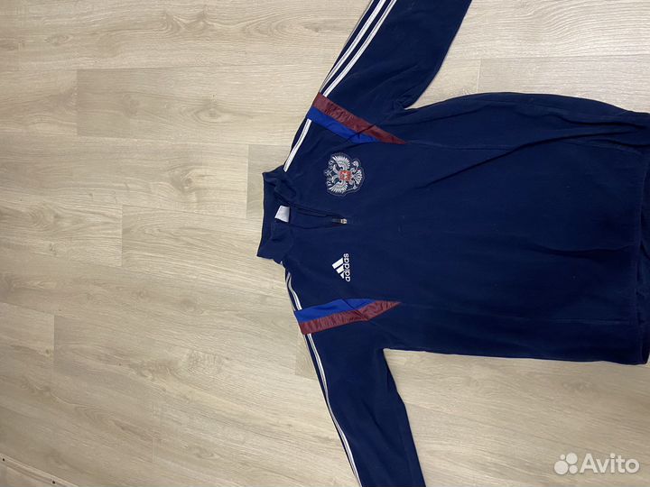 Толстовка adidas