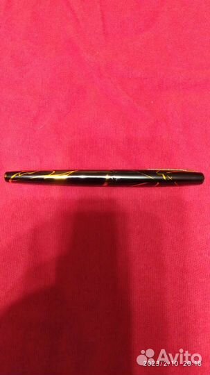 Перьевая ручка