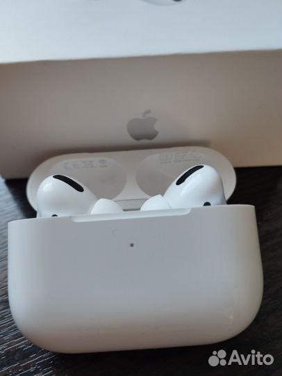 AirPods pro
