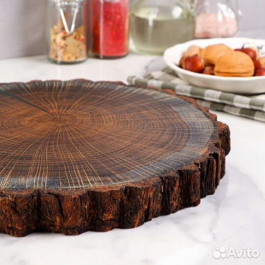 Слэб дерева и спилы