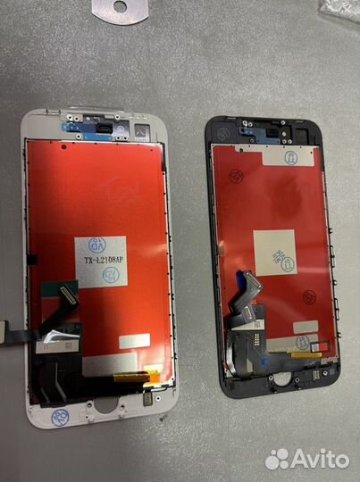 Дисплейный модуль iPhone 8