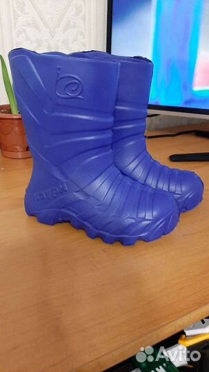 Резиновые сапоги