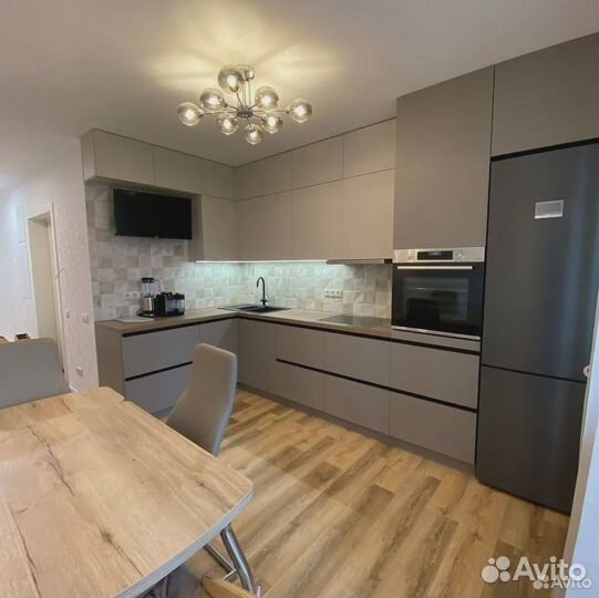 Угловая кухня в стиле 