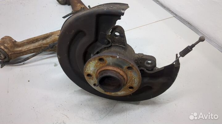 Ступица (кулак, цапфа) левая задняя Volkswagen Transporter 5, 2012