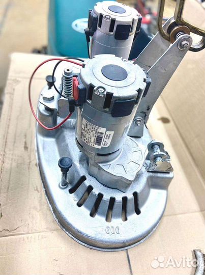 Щеточный узел для tennant T5