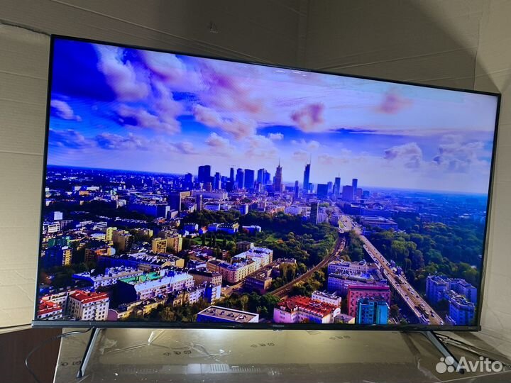Большой безрамочный супер телевизор qled 127 см