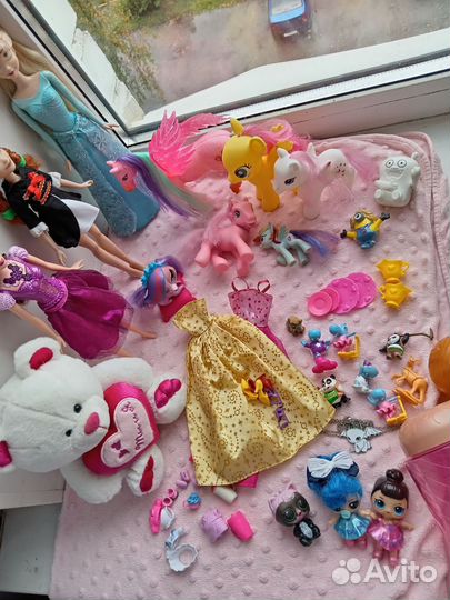 Игрушки и куклы цена за всё