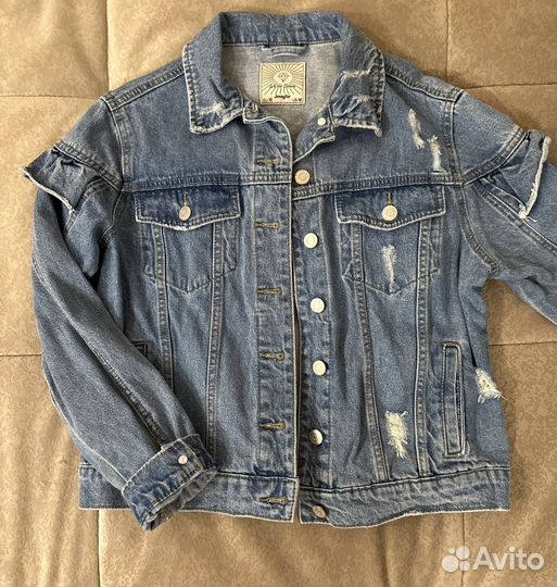 Джинсовая куртка женская