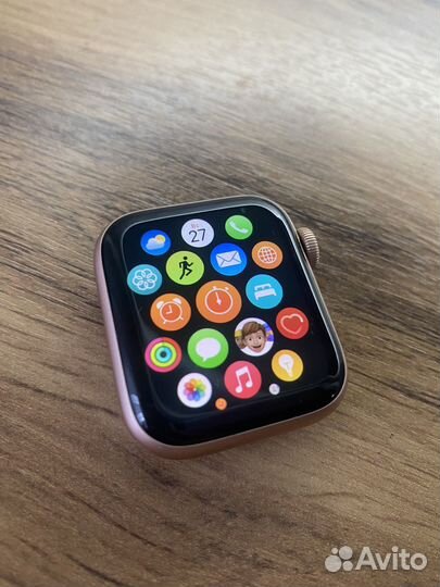 Наручные часы