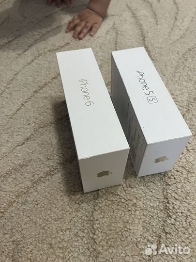 Коробка от iPhone