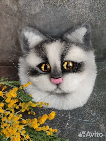 Брошь из валяной шерсти