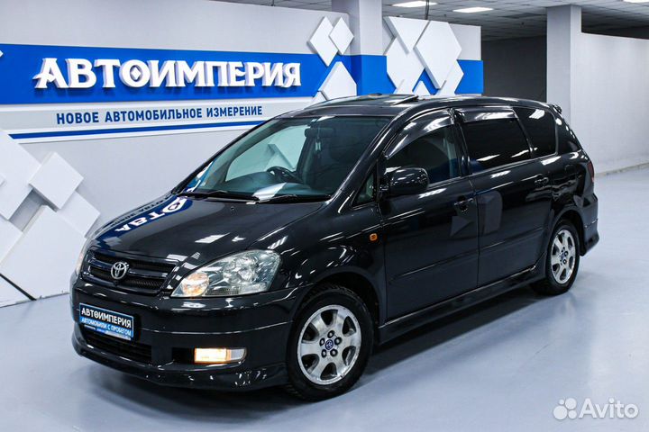 Toyota Ipsum 2.4 AT, 2001, 260 000 км