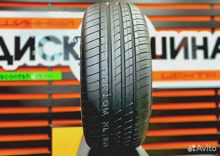 Kapsen RS26 Practical Max HP 255/35 R20