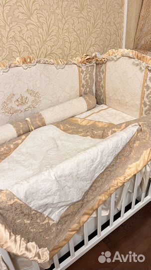 Бортики в детскую кроватку с одеялом