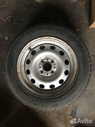 Продам зимние колёса R 14
